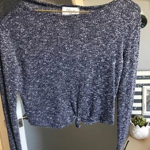 Navy blue cropped long sleeve